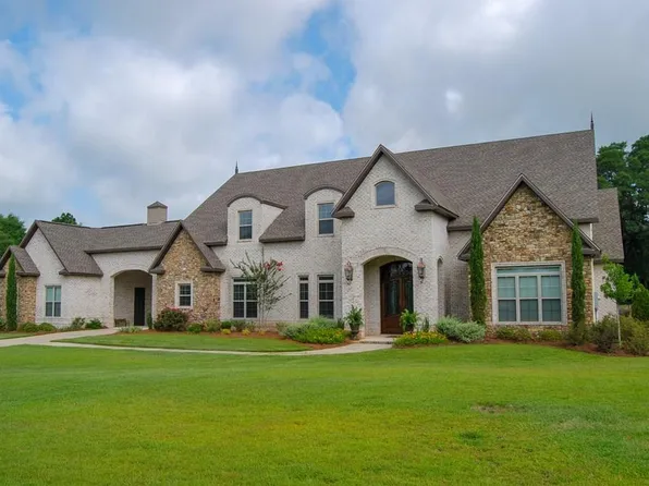206 Kirk Ln, Dothan, AL 36305