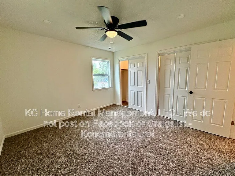 307B E Main St — Photo 17