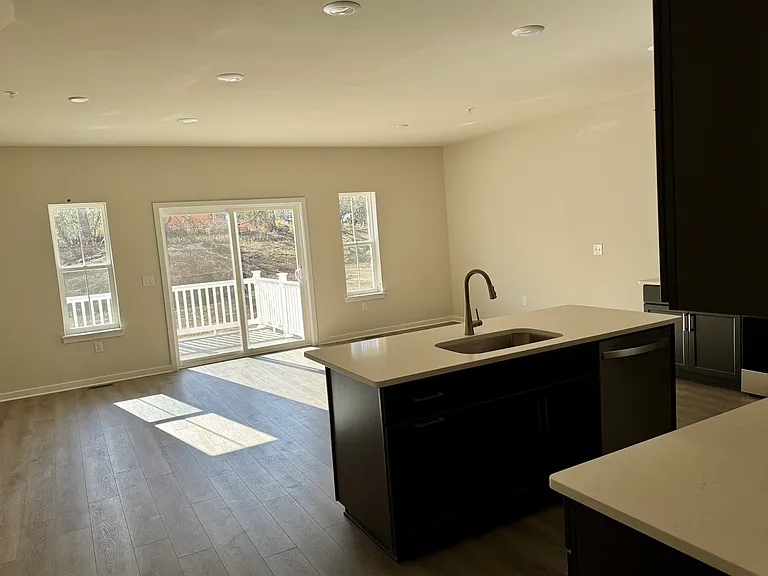 3 Shamrock Cir — Photo 27