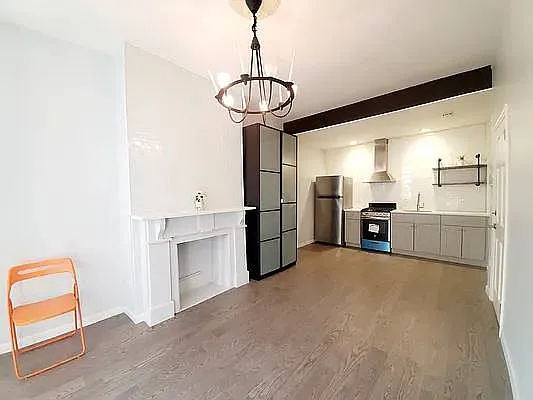 Rented by Brooklyn Property Group LLC | media 18