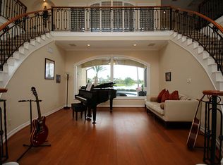 2711 E Bainbridge Cir, Pearland, TX 77584
