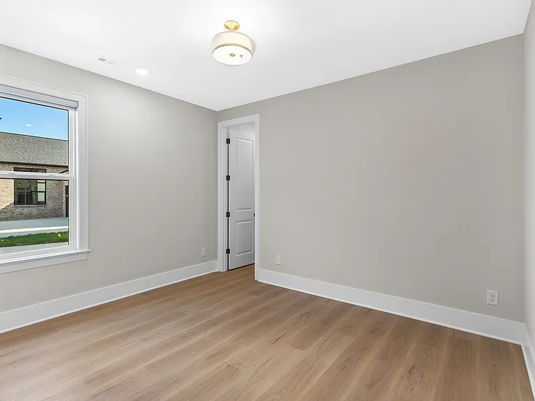 8081 Atlee Ct — Photo 34