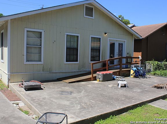 3rd image of 325 McKinley Ave