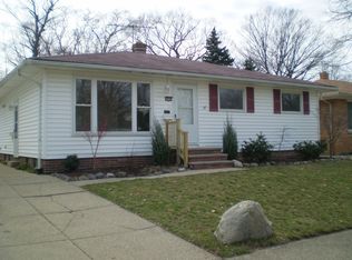 19611 Thornridge Ave, Cleveland, OH