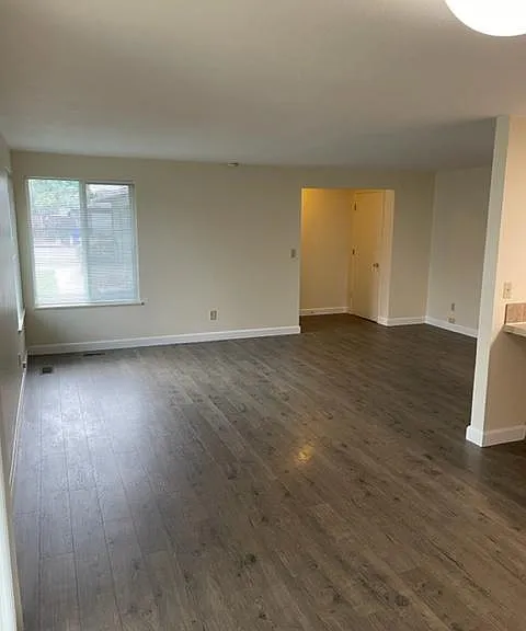 13229 Clairmont Way — Photo 4