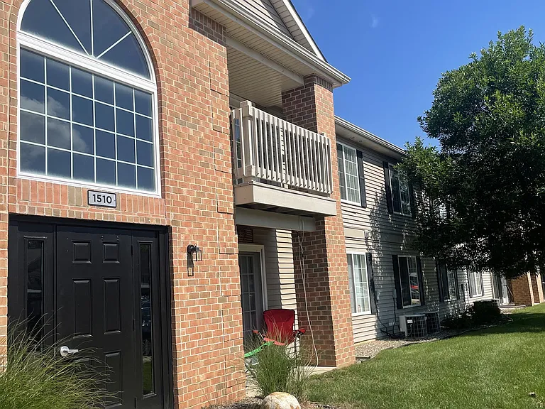 Gallery Place Apartments — Photo 17