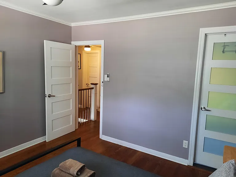 62 Eugenia St — Photo 27