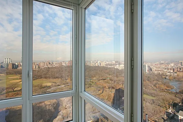 Rented by Corcoran | media 9