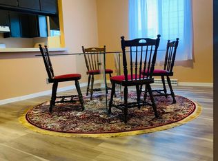 1602 87th Pl, Kenosha, WI 53143