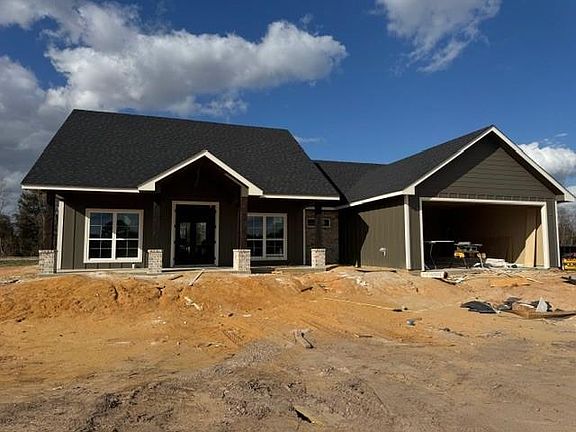 2nd image of 225 Salem Ridge Dr