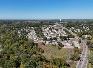 1 Hickory Ct, Arnold, MO 63010