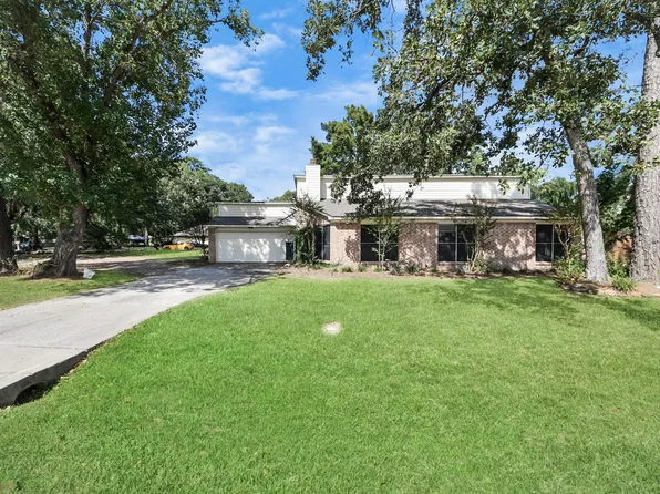 30202 E Geneva Dr, Spring, TX 77386
