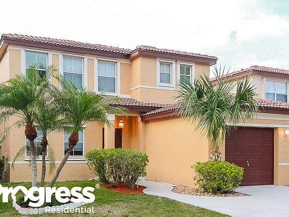 3rd image of 4267 NW 1st Dr