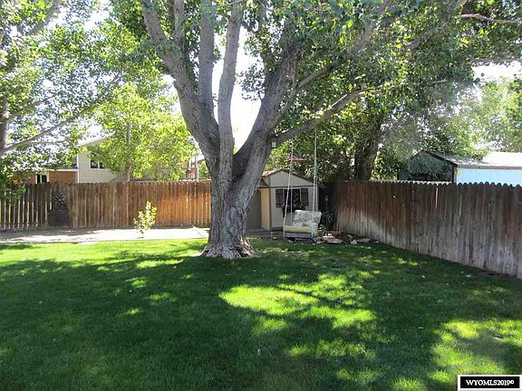 5th image of 241 S Wind River Dr