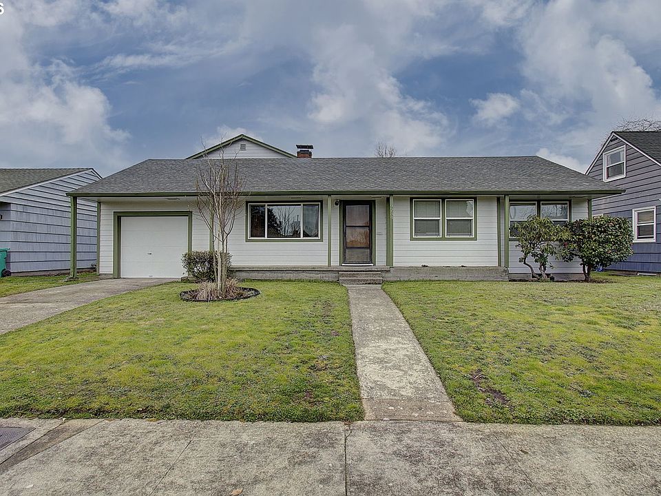 1st image of 9234 SE Salmon St