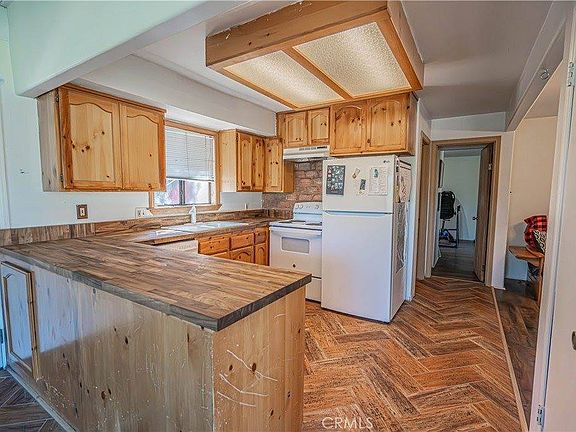 4th image of 14536 Voltaire Dr