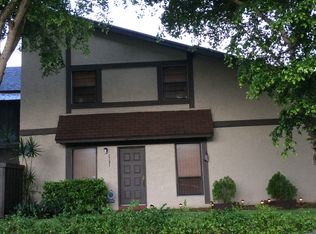 2131 Bayberry Dr, Pembroke Pines, FL 33024