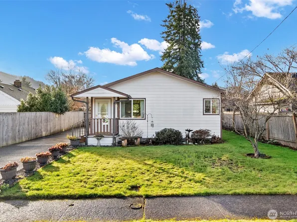 266 Third Street, Morton, WA 98356