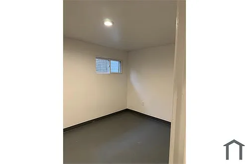 1700 Dounton St Photo 1