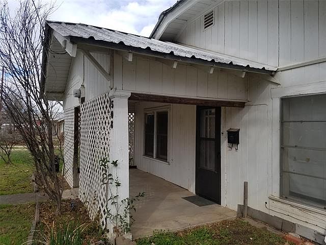 1st image of 508 7th St