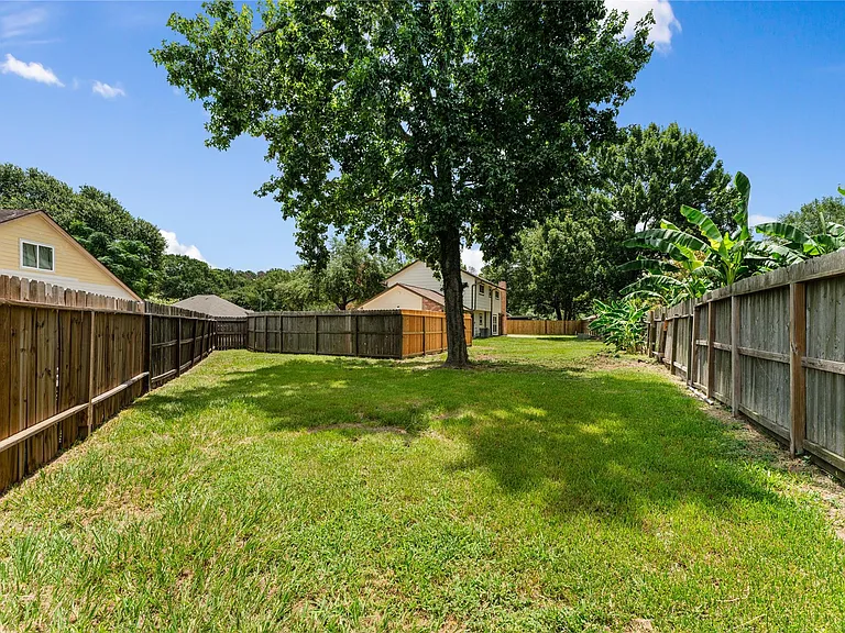 14807 Joshnomi Ln — Photo 36
