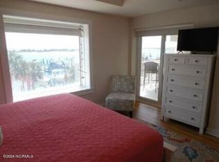 100 Olde Towne Yacht Club Dr UNIT 205, Beaufort, NC 28516