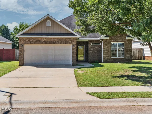 206 Amber Dr, Byron, GA 31008