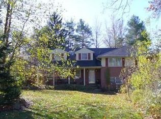 1452 Winona Rd, Stow, OH 44224