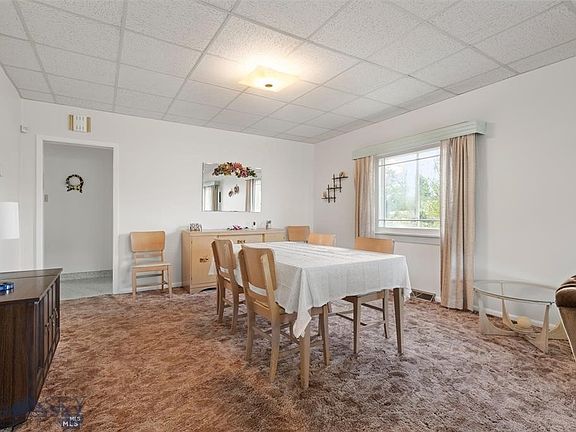 4th image of 3111 Busch St