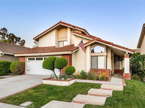 13 Glorieta W, Irvine, CA 92620