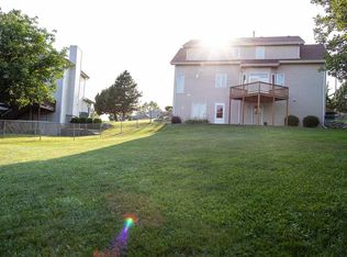 2104 Londondery Dr, Manhattan, KS 66503