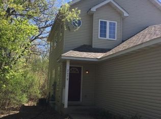 2078 Kings Rd, Eagan, MN 55122