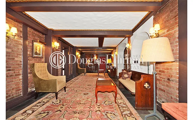 Rented by Douglas Elliman | media 29