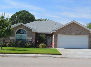 1607 S Leon Ave, Monahans, TX 79756