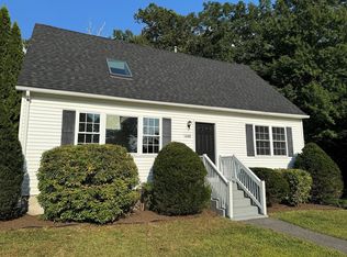 1688 S Branch Pkwy, Springfield, MA 01129