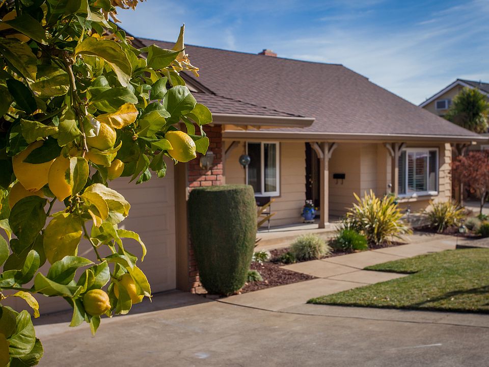 1st image of 17130 Munro Way