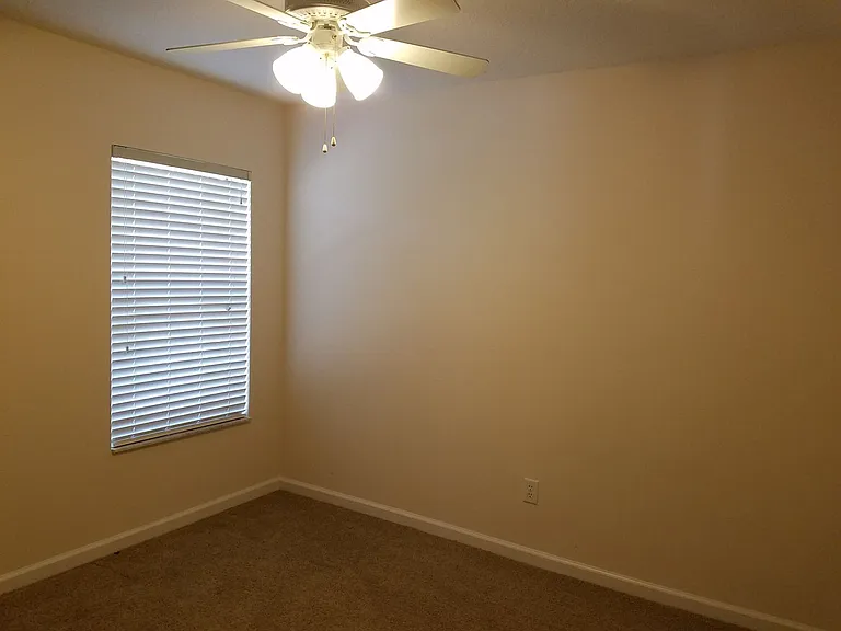 10 Buttonworth Dr #A — Photo 9