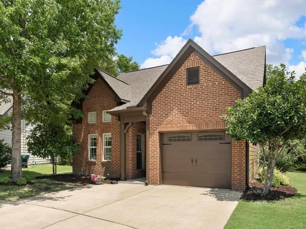 223 Kingston Ct, Birmingham, AL 35211