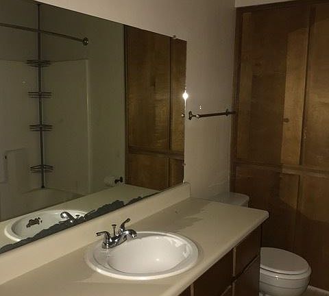 5th image of 1902 Dartmouth St APT M6