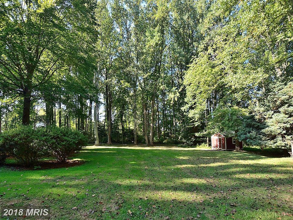1st image of 516 Haven Ln