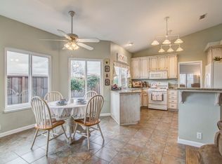 5800 Appaloosa Pl, Rocklin, CA 95677