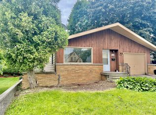 719 Waldo Blvd, Manitowoc, WI 54220