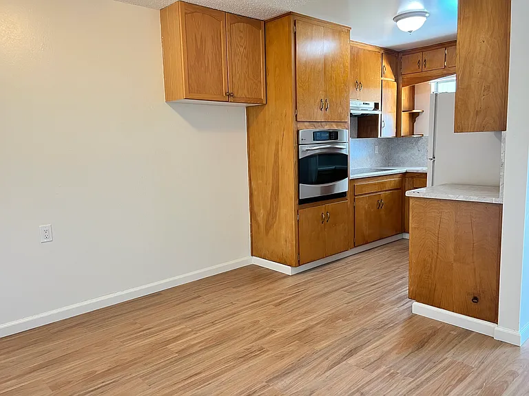 13940 Hackett St #2 — Photo 6