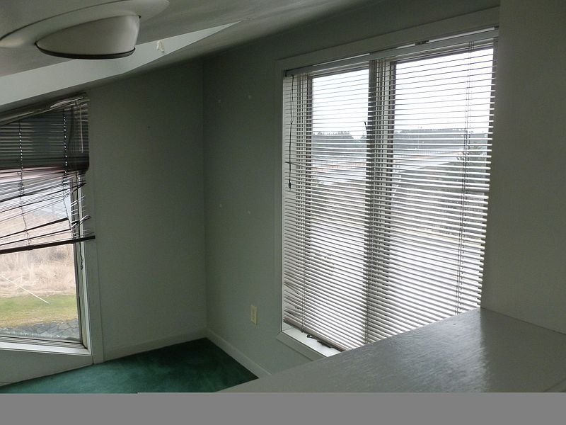 2nd image of 413 Rezanof Dr E