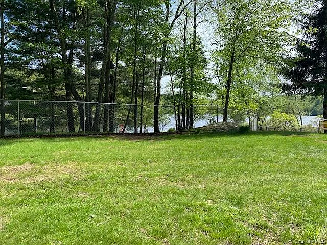 739 Lake View Dr #MAIN LEVEL — Photo 14