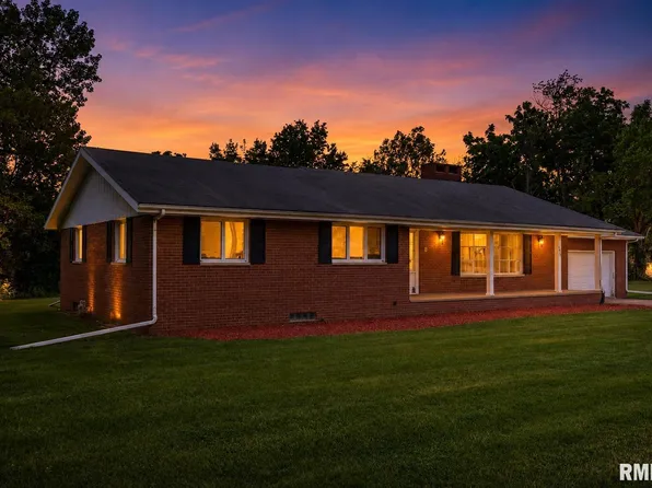 6415 N Big Hollow Rd, Peoria, IL 61615