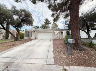 3174 Bel Air Dr, Las Vegas, NV 89109