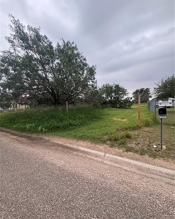 2nd image of 3409 Tanner Ct