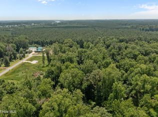 110 Tradewinds Rd, Newport, NC 28570