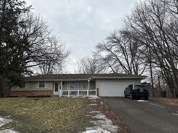 3rd image of 9111 61st Avenue Cir N